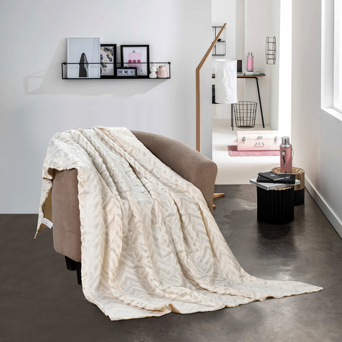 HIT ! koc mikrofibra 130/180 krem