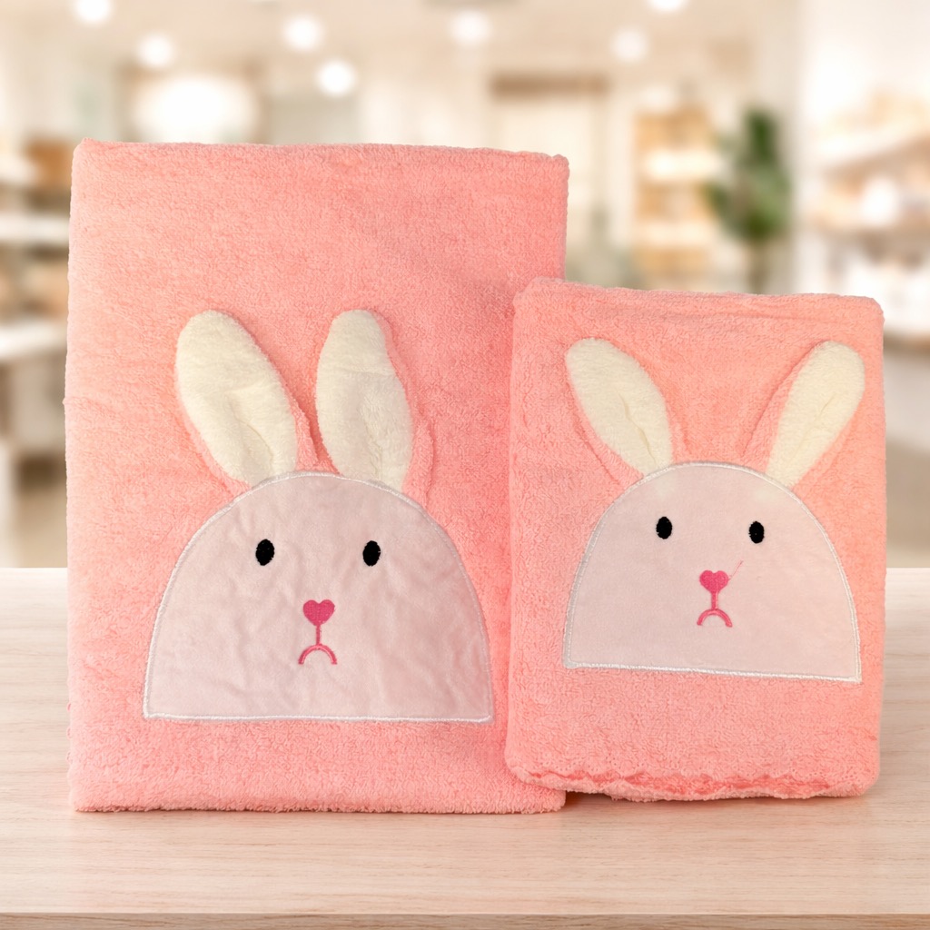 Komplet ręczników z haftowanym zajączkiem i odstającymi uszami 3D